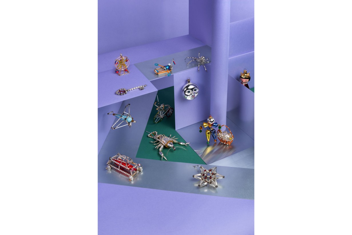 Tree Decorations From Gablonz arranged symetrically