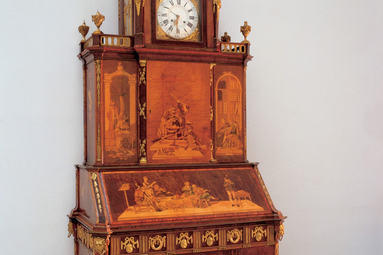 Blogserie zur Restaurierung des Roentgen Schranks 