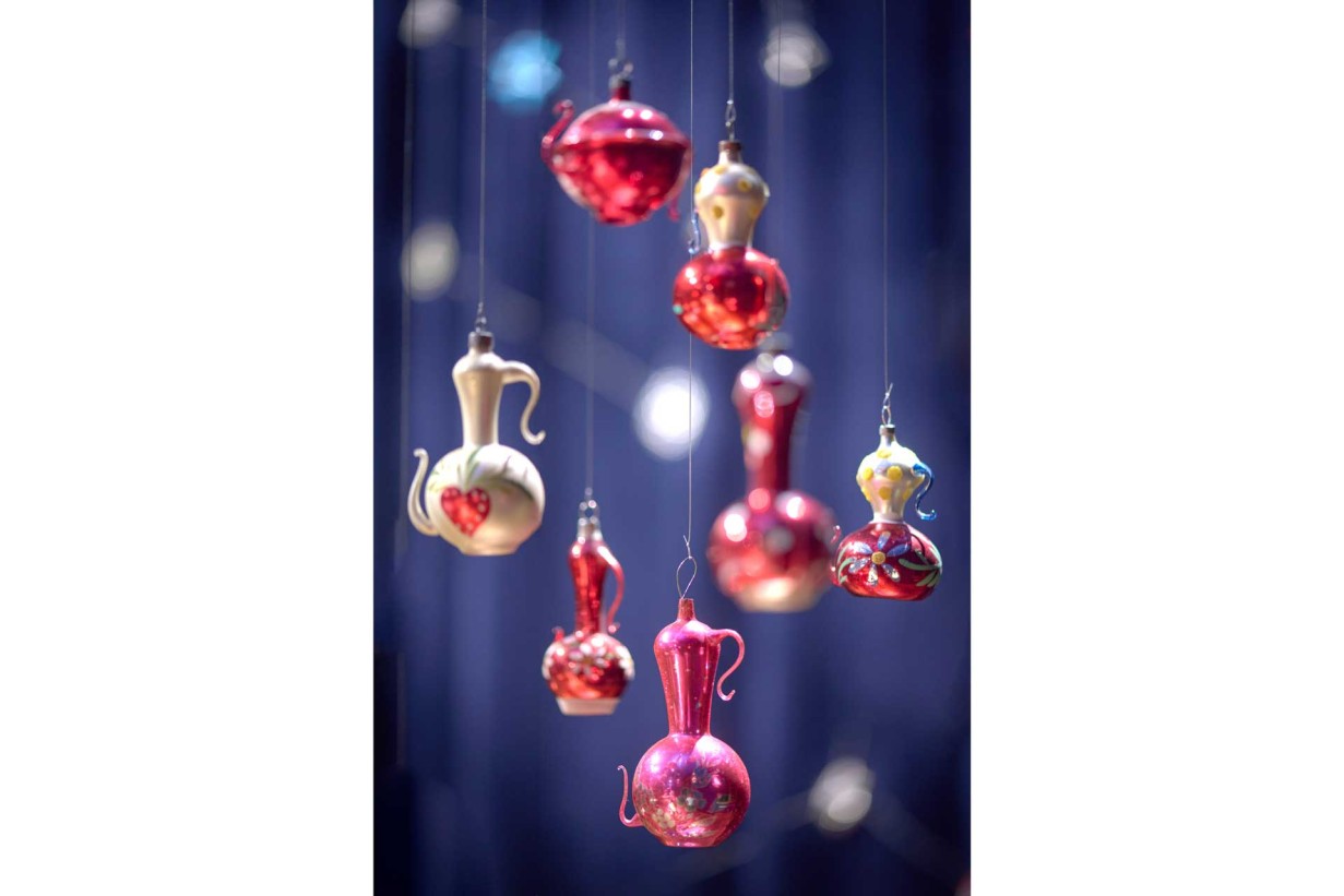 Hanging Christmas tree decorations from Gablonz/Jablonec nad Nisou