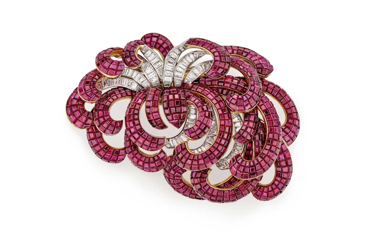 Diamond-studded clip