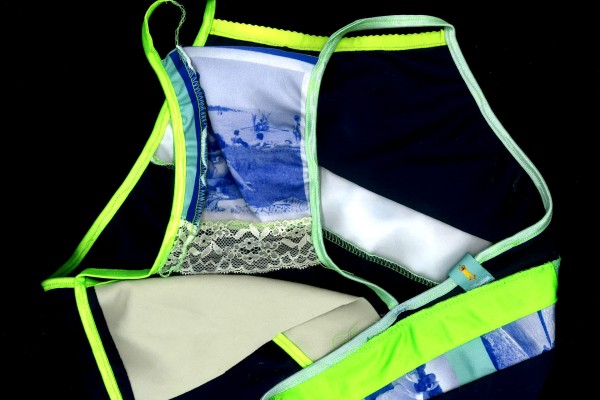 Bunte Badebekleidung